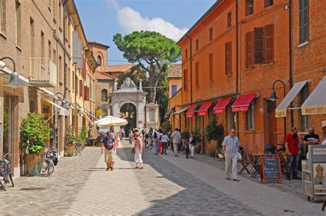 ‭Errani‬, Via Giacomo Matteotti, 23 Ravenna Ravenna 48121 Italia